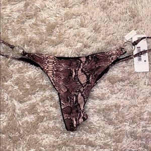 Frankie’s bikinis bottom